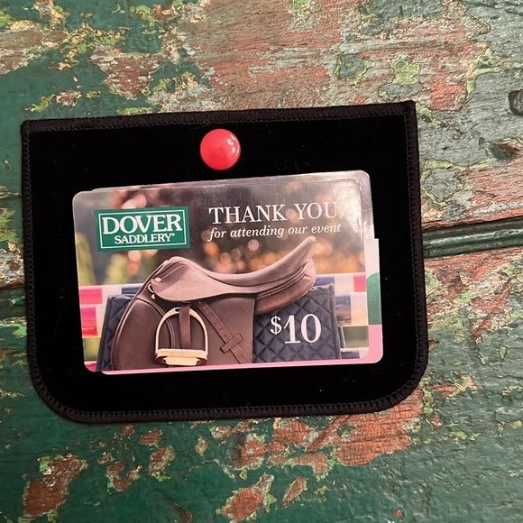 Chanel pouch - Picture 2 of 3